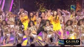 akshay kumar best performance     Sony Guild Awards 2016