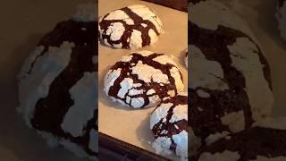 Chocolate Crinkle Cookies