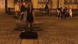 Shape of You - Ed Sheeran cover - Zdolna skrzypaczka na wrocławskim rynku -Talented violinist woman