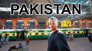 24 HOUR TRAIN IN PAKISTAN  Extreme Travel Pakistan