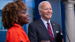 Watch Bidens surprise White House briefing appearance