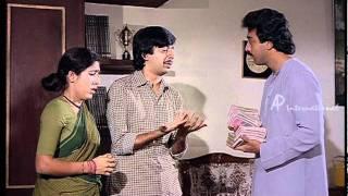 Uyarntha Ullam  Tamil Movie  Scenes  Clips  Comedy  Songs  Kamal distributes money to servants
