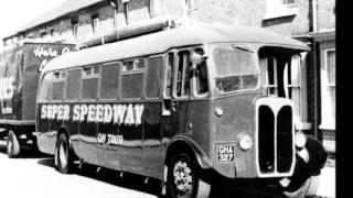 OLD BUSES & COACHES on the Fairgrounds - 1930s to 1970s        .wmv