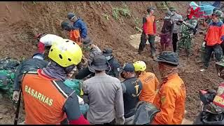 IBU DAN ANAK KORBAN LONGSOR di WAY KANAN DITEMUKAN