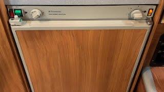 How to use the Dometic RM 42 Series 3-Way FridgeFreezer