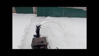 Снегоуборщик ПАРМА и мокрый снег в +2