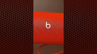 Unboxing the NEW Beats Pill