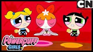 What Is Blossom Dressed As?  Powerpuff Girls  Cartoon Network