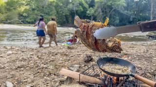 Pesca y cocina buscando nuestra comida aventura con familia invitada