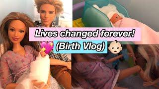 Pregnant Barbie gives birth to her baby Labour and Delivery vlog - Role Play