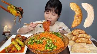 매운먹방쫄면이 이렇게 맵다니? 수원 맛집 보영 쫄면 매운맛보영 만두 핵폭탄오이김치 먹방 Spicy jjolmyeon dumplings and kimchi mukbang