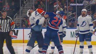 Pat Maroon vs Klim Kostin FIGHT Lightning @ Oilers Jan 19 2023