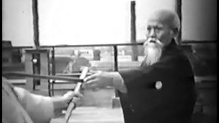 Morihei Ueshiba O Sensei - Rare Aikido Demonstration 1957 合気道植芝 盛平