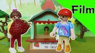 Playmobil Film deutsch Familie Jansen Ist das Blut beim Erdbeeren pflücken?   Kinderfilm