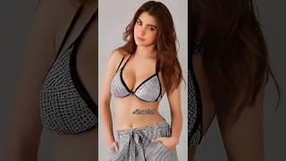 अनुष्का शर्मा का कैरियर खत्म करना चाहते थे करण जोहर #shorts  #anushkasharma #karanjohar