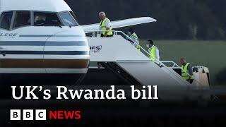 UK passes controversial immigration Rwanda bill   BBC News