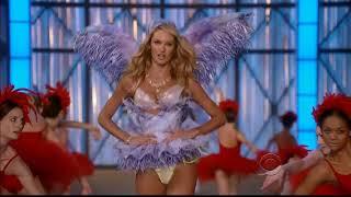 Candice Swanepoel Opening the Show Victorias Secret Fashion Show 2011