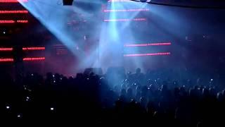 Gary Numan- Replicas LIVE OPENING SONG