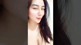 Geulies euy #shorts#shortvideo#viral#hot#seksi#tante#bikini#gemoy#semok#montok#bahenol#barbar#