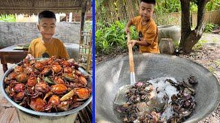 Fired crabs cooking  I cook crabs with country style - Fied crab recipe -Chef Seyhak