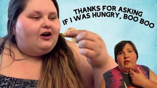 Amberlynn Reid obsessing over food while eating food