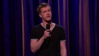 Daniel Sloss sullerba gli obesi e i gay sub ita