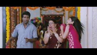 Shruti Hassan tearing her dress in Vedhalam   High Clarity