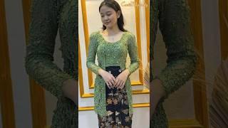 Kebaya Moss green #kebayamodern #kebayawisuda #engagement #fashion #kebaya