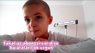 Dünyanın En Tatlı Youtuberı Olan Sudeyi Hep Beraber Sevindirelim