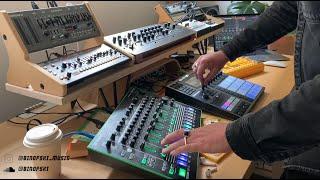 Making House Music Synth Jam w Maschine+  Roland TR-8  Minilogue xd  JU-06A  SH-01A  Volcas