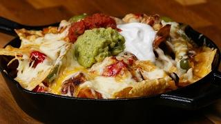 Loaded Chicken Fajita Nachos