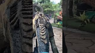 Naik Becak Dinosaurus Keliling Taman Purba Kala  Ada Trex brontosaurus dan lainnya