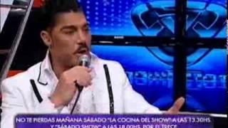 Showmatch 2010 - Virginia le mandó un mensaje de texto a Ricardo