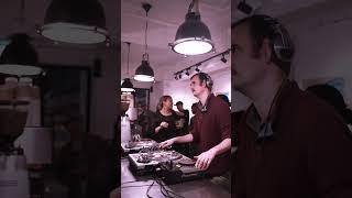 HOUSE MIX  DJ VINCENT FAVARD  by MUSIC LOUNGE STRUT at Koenji Tokyo