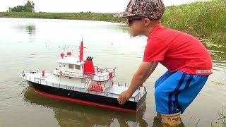 RC ADVENTURES - NEW Capt. MOE & the AquaCraft Rescue 17 Fireboat RTR SCALE BOAT #ProudParenting