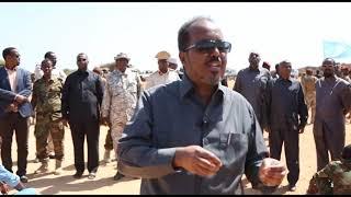 Madaxweyne HSM oo booqday xaruunta taliska 43aad ee Kismayo