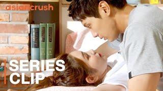 Living with three gorgeous women is getting him *frustrated*  Korean Drama  Risky Romance