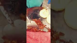 Street Style Amritsari Chole khulche #shorts #cholekulchestreetfood #amritsarikulcha