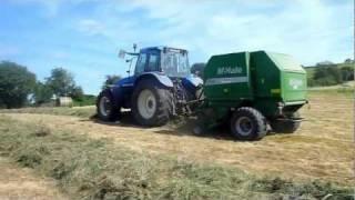 Silage 2011 Cork  Baling With New Holland And McCale Part 4