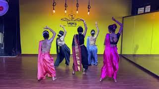 Fantastic lavani dance by the legacy dance studio 