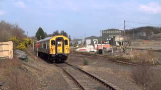 BR 4-CEP DMSO 61743 leads a service train