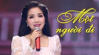 Tôi tiễn anh lên đường trời hôm nay mưa nhiều lắm ....  Một Người Đi - Thúy Huyền Thanh Hồng