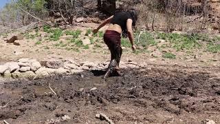 Teasing in Thick Mud