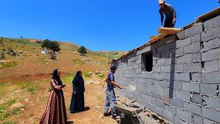 Revision in the sky of the house cementing the roof of Abolfazls dream house