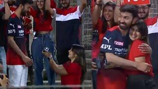 Girl Proposed To His Boyfriend During RCB vs CSK Match  IPL 2022  Video Goes Viral