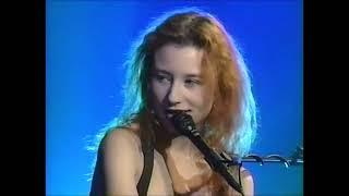 Tori Amos  Icicle + intro TV - 1994 Reworked