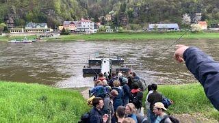 Wie viel Leute wollen auf die Wanderung in der sächsischen Schweiz am Wochenende  Warteschlangen