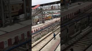 भारत के सबसे बड़े रेलवे स्टेशनIndia ka sabse big railway station#Shorts #youtube #railway #video