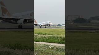 Pesawat Super Air Jet Landing Runway 24 Bandara Soekarno-Hatta Jakarta