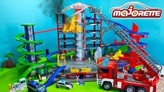 Hot Wheels Action mit der Majorette Super City Garage  Fire Truck & Police Toys